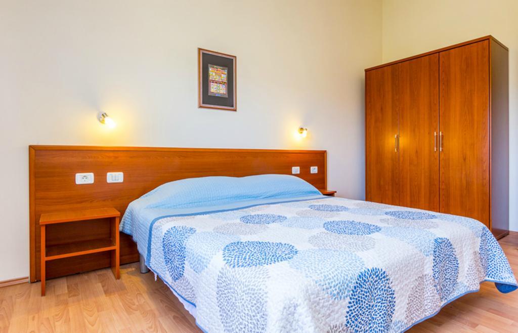 Apartment Mirjana Pula Room photo